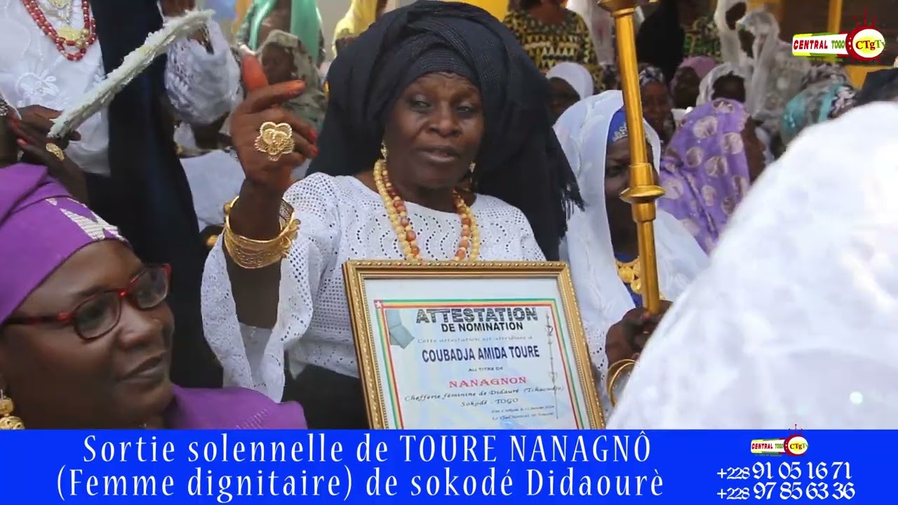 Sortie solennelle de TOURE NANAGNÔN Femme dignitaire de sokodé Didaourè